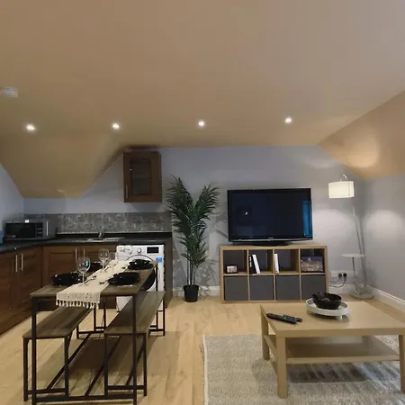 Birmingham City Stay Apartments