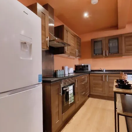 Birmingham City Stay Apartments *