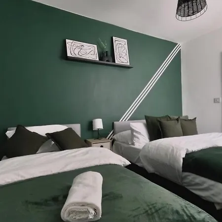 Birmingham City Stay Apartments *